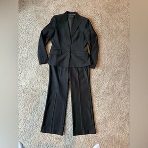 Ann Klein Black Business Suit.  Size 6.  Wide leg, perfect condition.